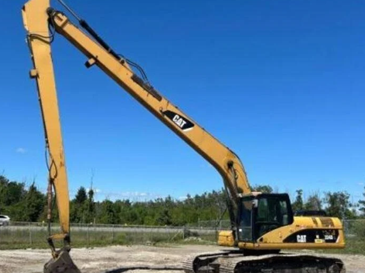 2010-caterpillar-324dl-image-1