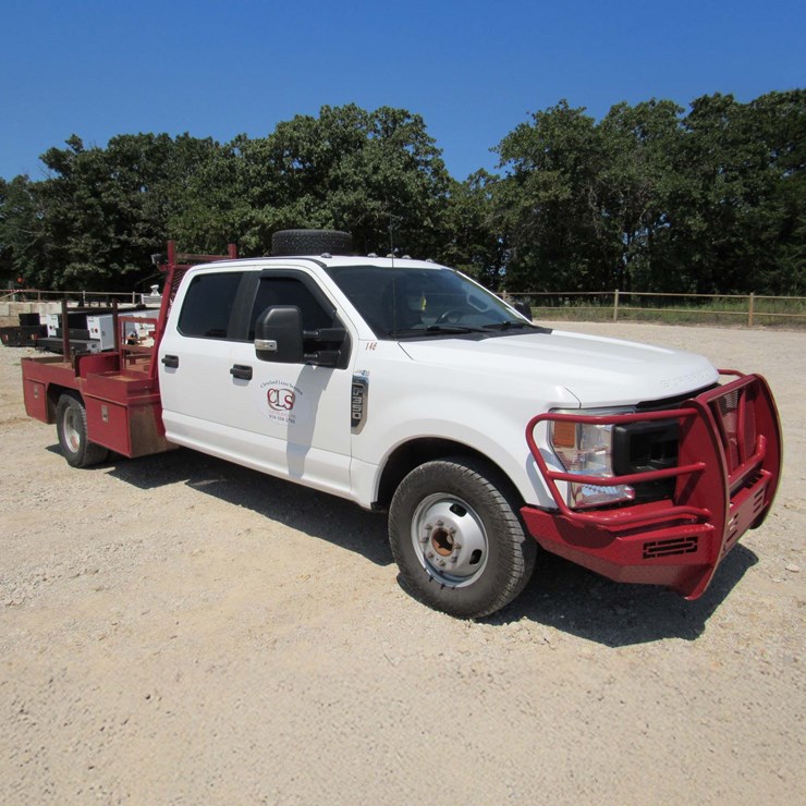 2022 FORD F350