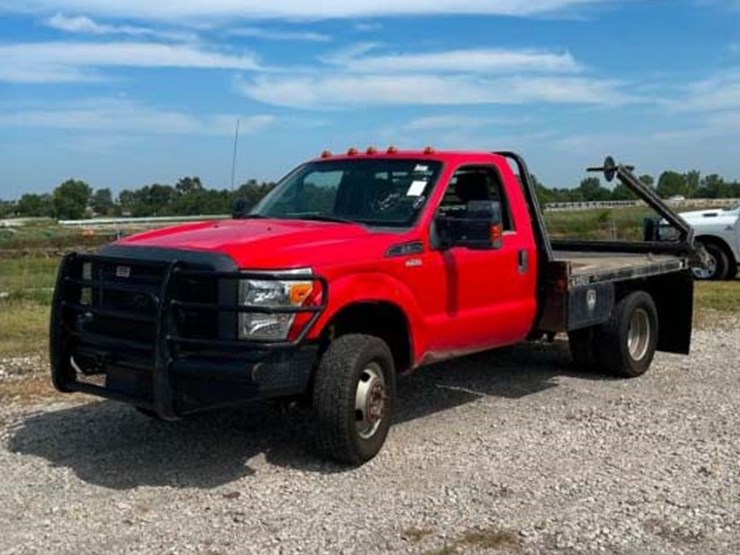 2016-ford-f350-image-1