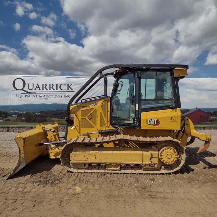 2021 CATERPILLAR D3
