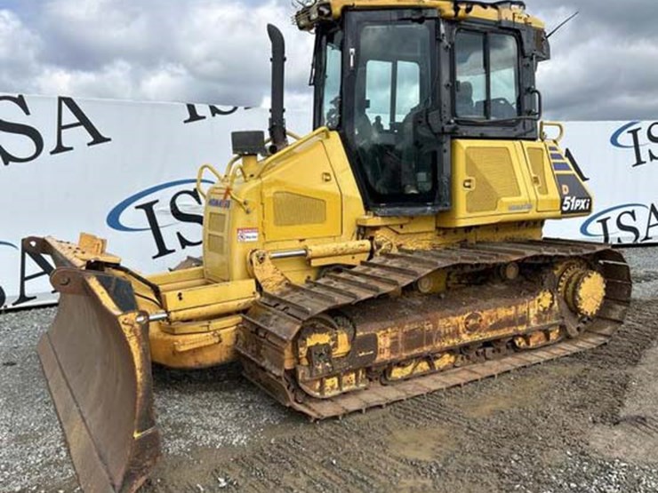 2014-komatsu-d51pxi-image-1