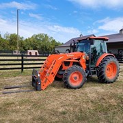 2021 Kubota Tractor with Loader w/84" QA Bucket