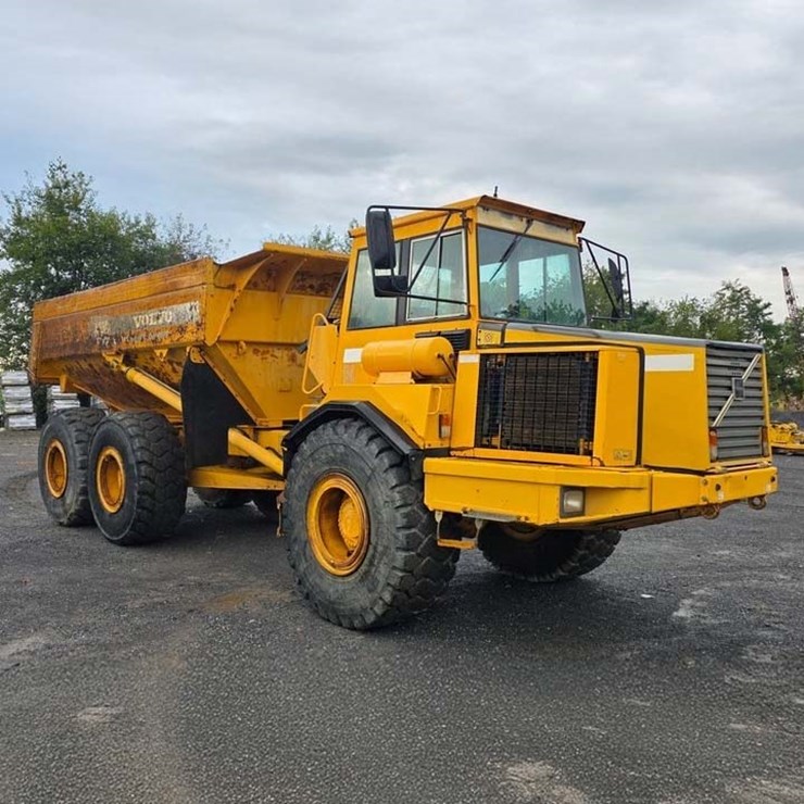 2001 VOLVO A25C
