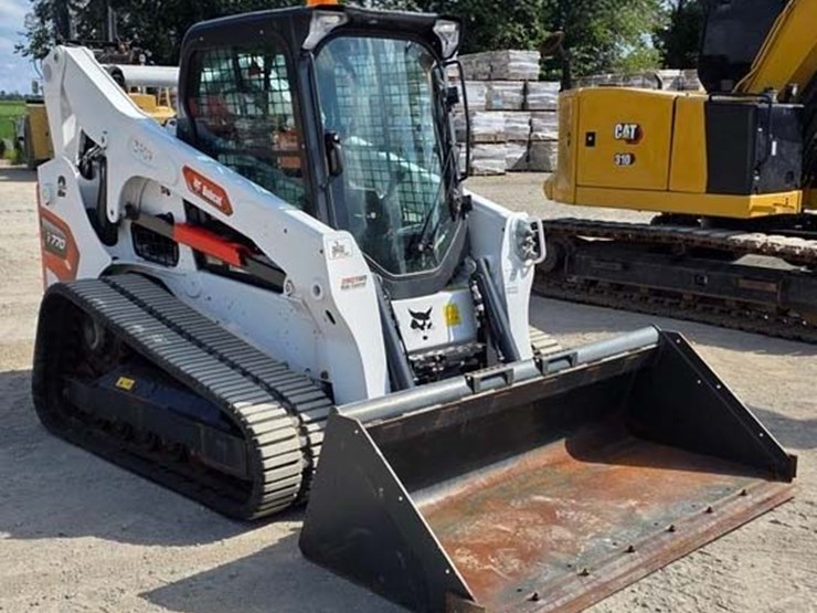 2023-bobcat-t770-image-1