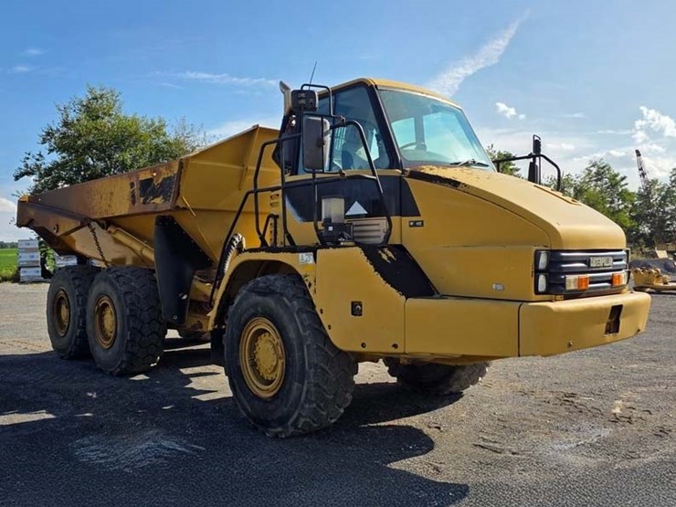 2007-caterpillar-730-image-1