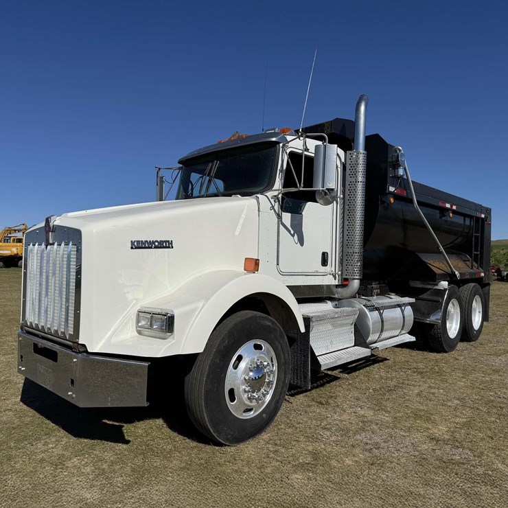 2011 KENWORTH T800