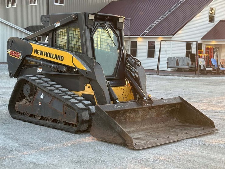 new-holland-c185-image-1