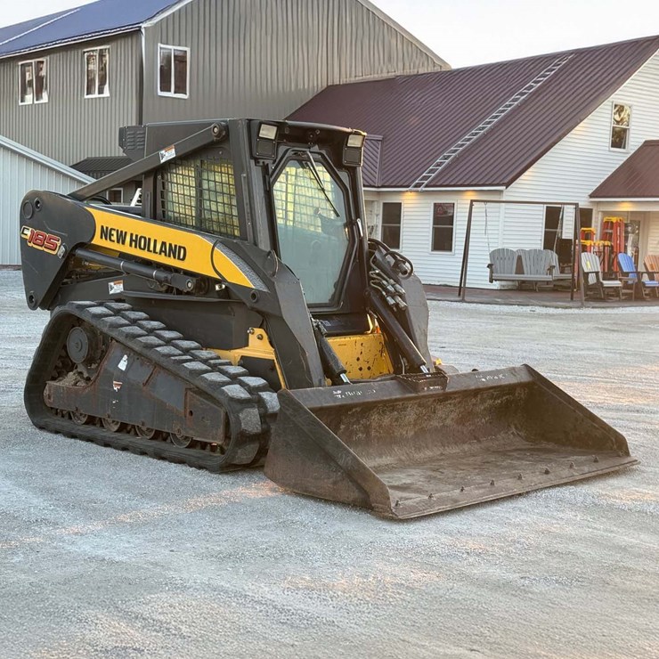 NEW HOLLAND C185
