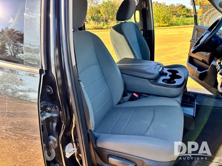 2019-dodge-ram-1500-image-56