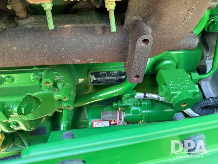 2022-john-deere-412r-image-136