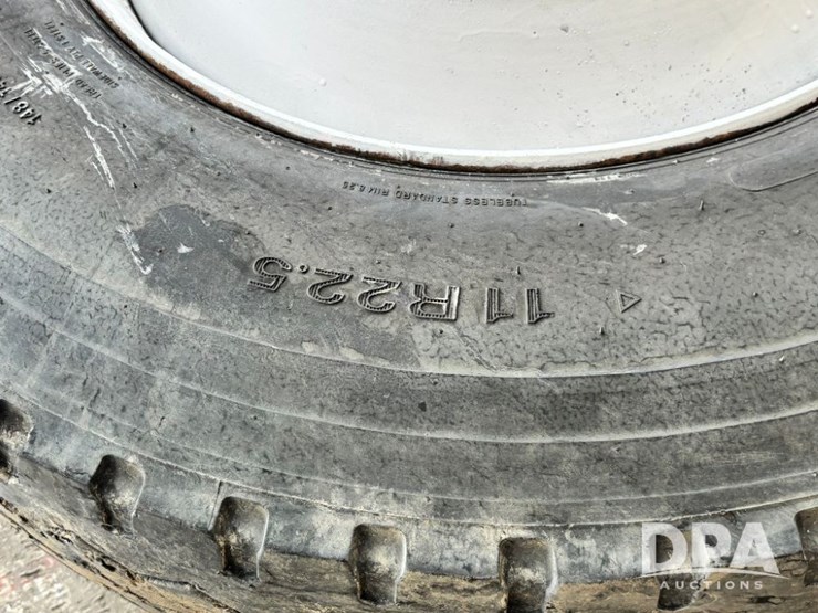 mack-granite-gu713-image-62