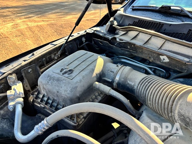 2019-dodge-ram-1500-image-48