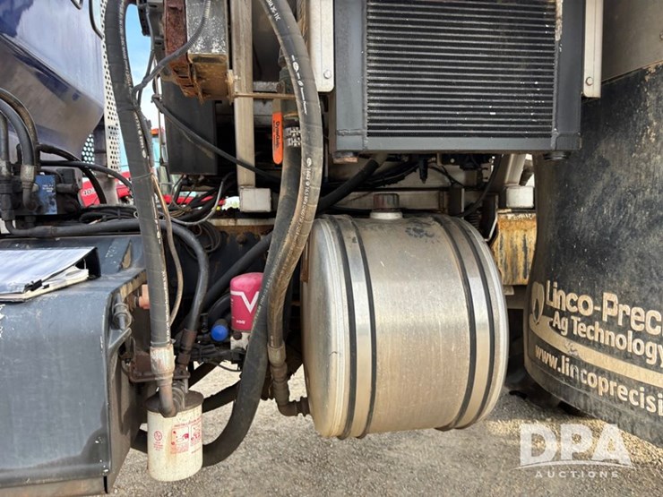 2014-kenworth-t470-image-37