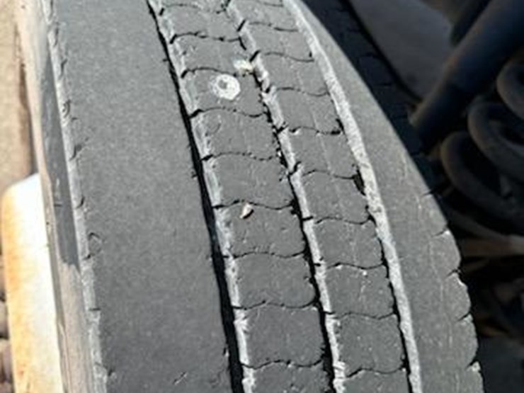 2016-ford-f550-image-14
