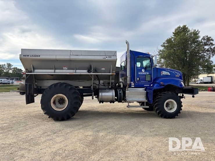 2014-kenworth-t470-image-11