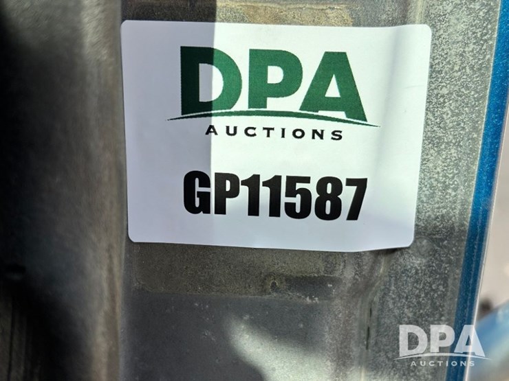 2000-mack-ch613-image-79