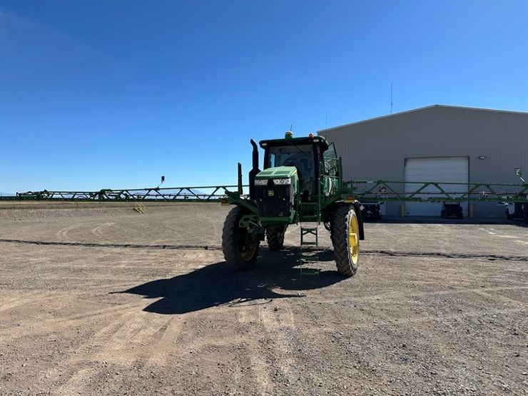 2015-john-deere-r4045-image-2