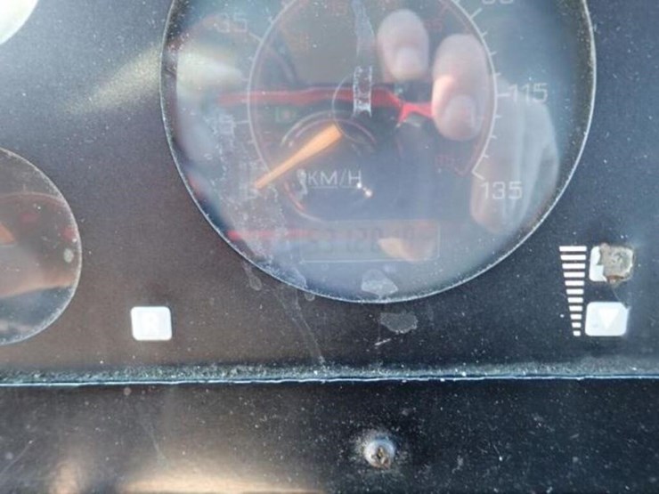 2004-international-1652-image-11