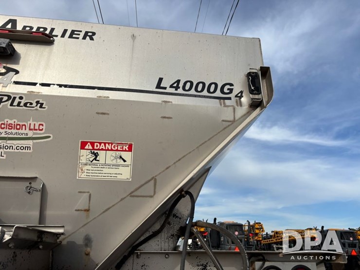 2014-kenworth-t470-image-42