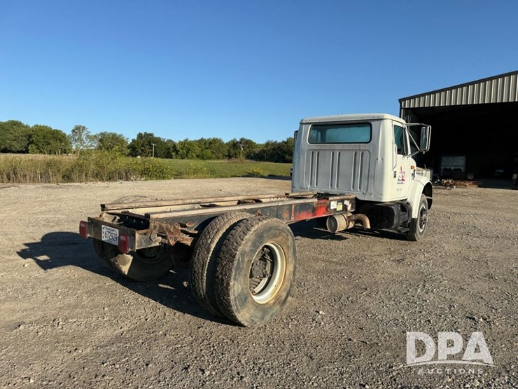 1991-international-4900-image-9