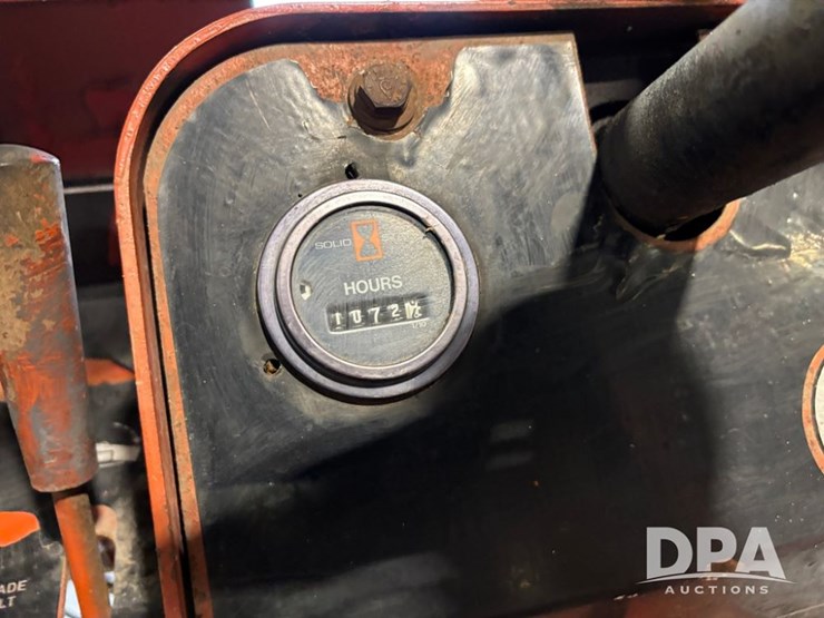 ditch-witch-2200-image-18