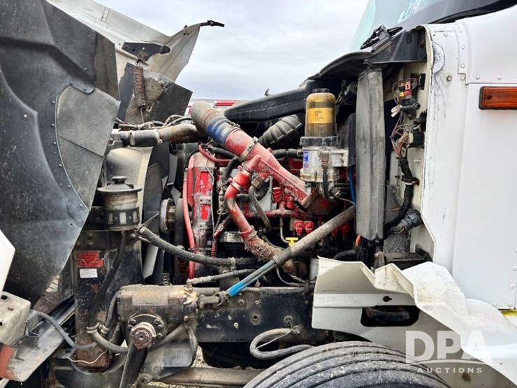 2007-ihc-9200i-liquid-nurse-truck-(gp11642,-unit-505)-image-55