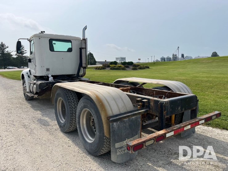 2001-ihc-9100-truck-(jn2647,-unit-32347)-image-12
