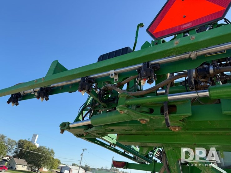 2022-john-deere-412r-image-86