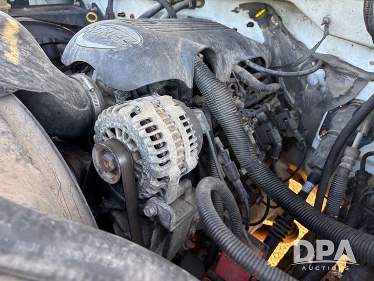 2001-gmc-3500-image-19