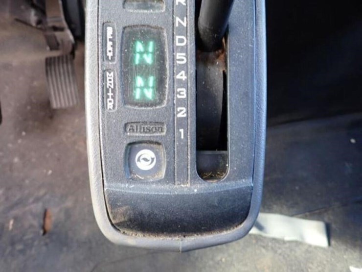 2008-international-durastar-4400-t/a-van-truck-1ht-image-18