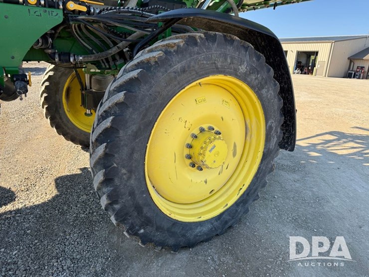 2022-john-deere-412r-image-57