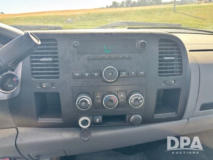 2012-chevrolet-2500hd-image-71
