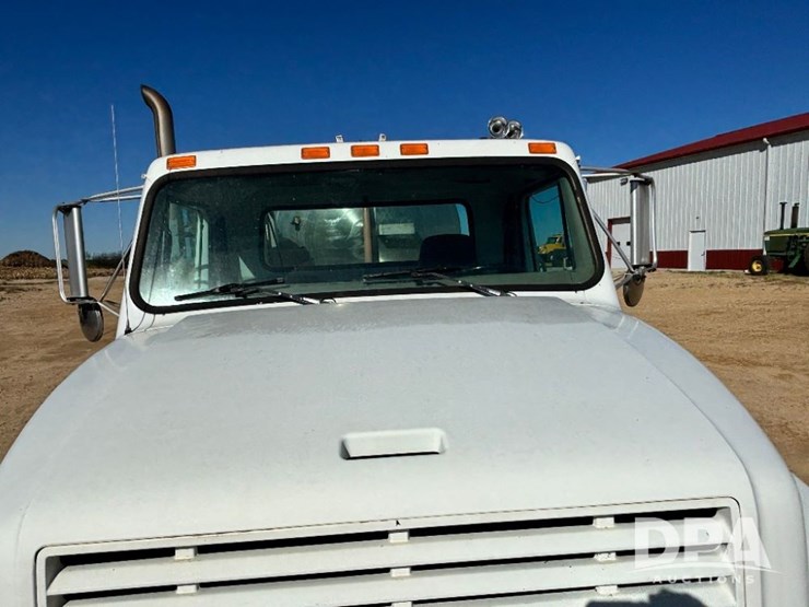 1999-ihc-4700-liquid-nurse-truck-(gp11652,-unit-126458)-image-20