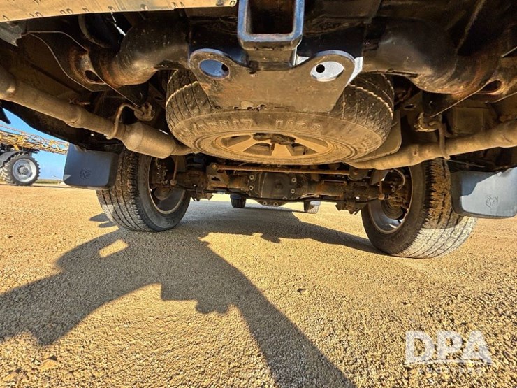 2019-dodge-ram-1500-image-30