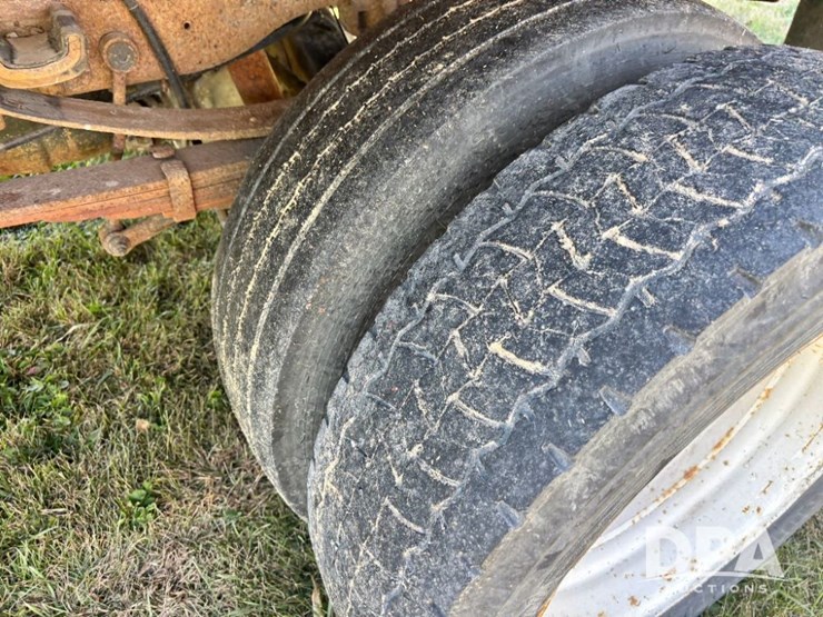 2003-ford-f450-xl-image-29