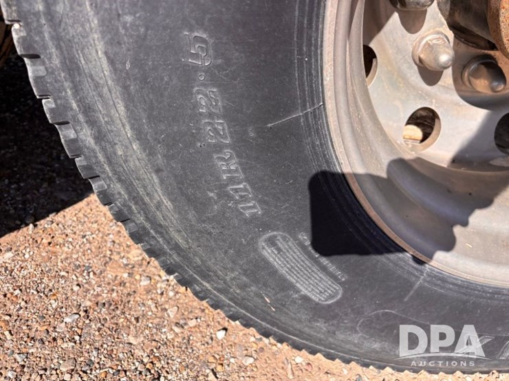 1994-mack-ch613-image-36