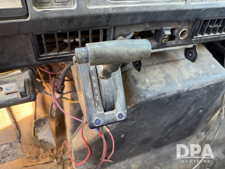 1999-international-4700-image-58