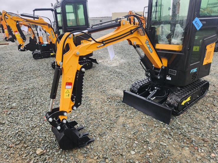#6456-•-unused-future-ft13c-mini-excavator-image-9
