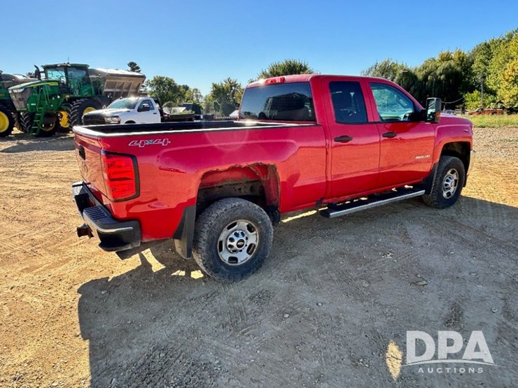 2016-chevrolet-2500-image-9