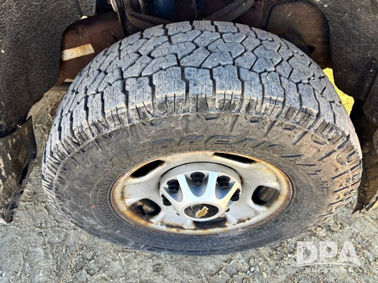 2016-chevrolet-2500-image-45