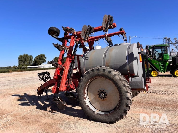 2002-case-ih-2800-image-11