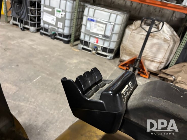 yale-forklift-(dr12338)-image-26