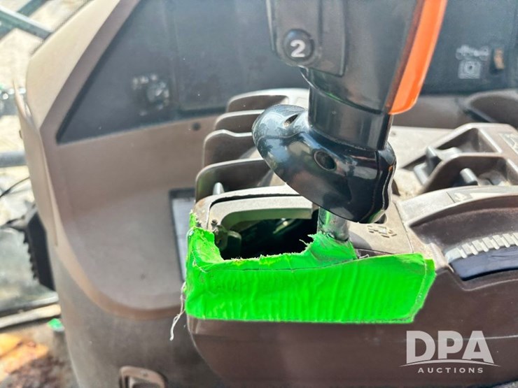 2014-john-deere-4940-image-115