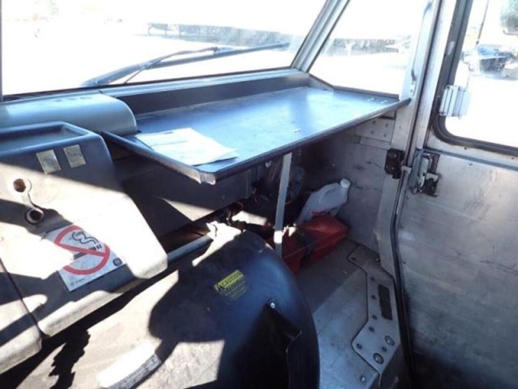 2004-international-1652-image-18