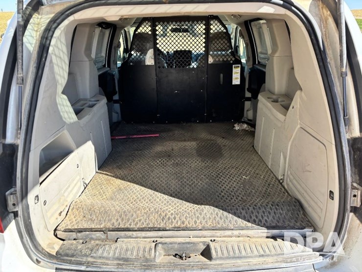 2014-dodge-ram-van-image-33