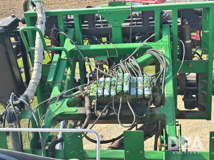 2014-john-deere-4940-image-102