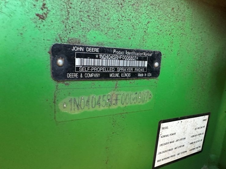 2015-john-deere-r4045-image-46