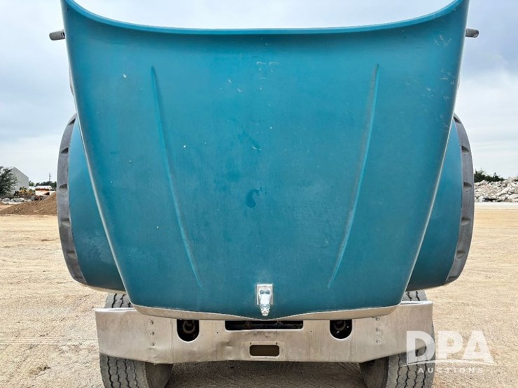 mack-granite-gu713-image-98