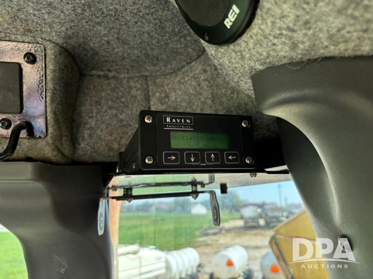 2014-ag-chem-rg1100-image-61