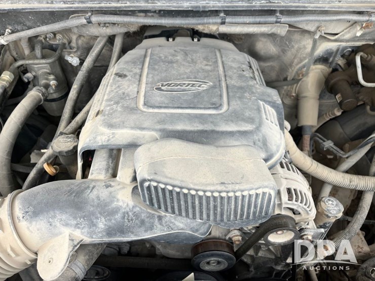 2011-chevrolet-2500hd-image-61